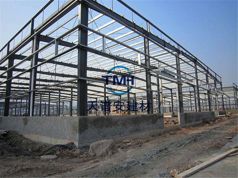 輕鋼結(jié)構(gòu)廠房