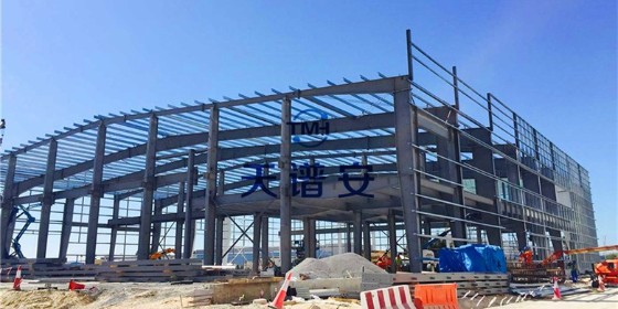 鋼結(jié)構(gòu)車棚