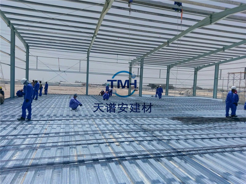 鋼結(jié)構(gòu)出口廠家供應(yīng)